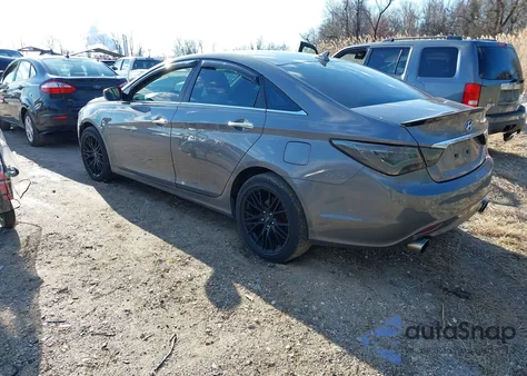 2011 Hyundai Sonata Se 2.0T z USA, uszkodzony, nr VIN 5NPEC4AB4BH197751